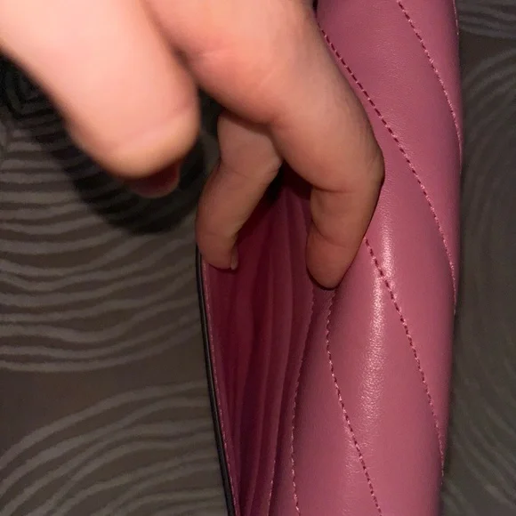 Tory Burch Pink Kira Chevron Crossbody Bag - Picture 8 of 11